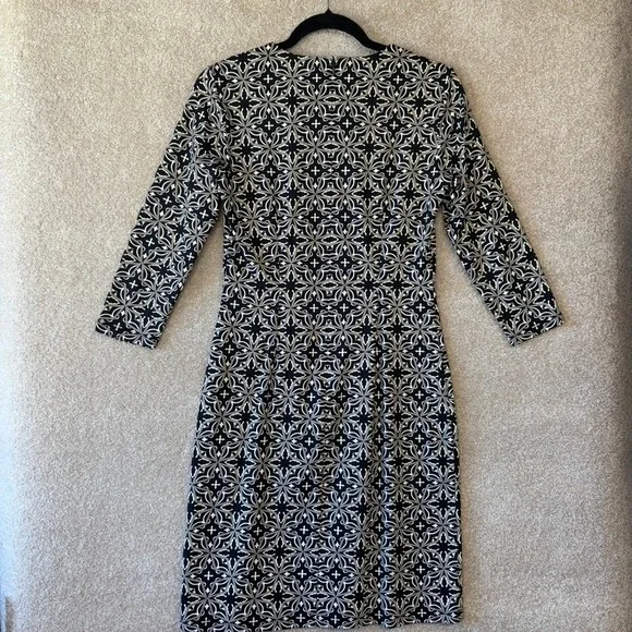 J McLaughlin Catalina Cloth Dress Size XS Geometric Sheath‎ Modest Business - Picture 4 of 7